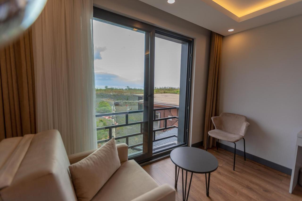 Santana Otel ทรับซอน ภายนอก รูปภาพ