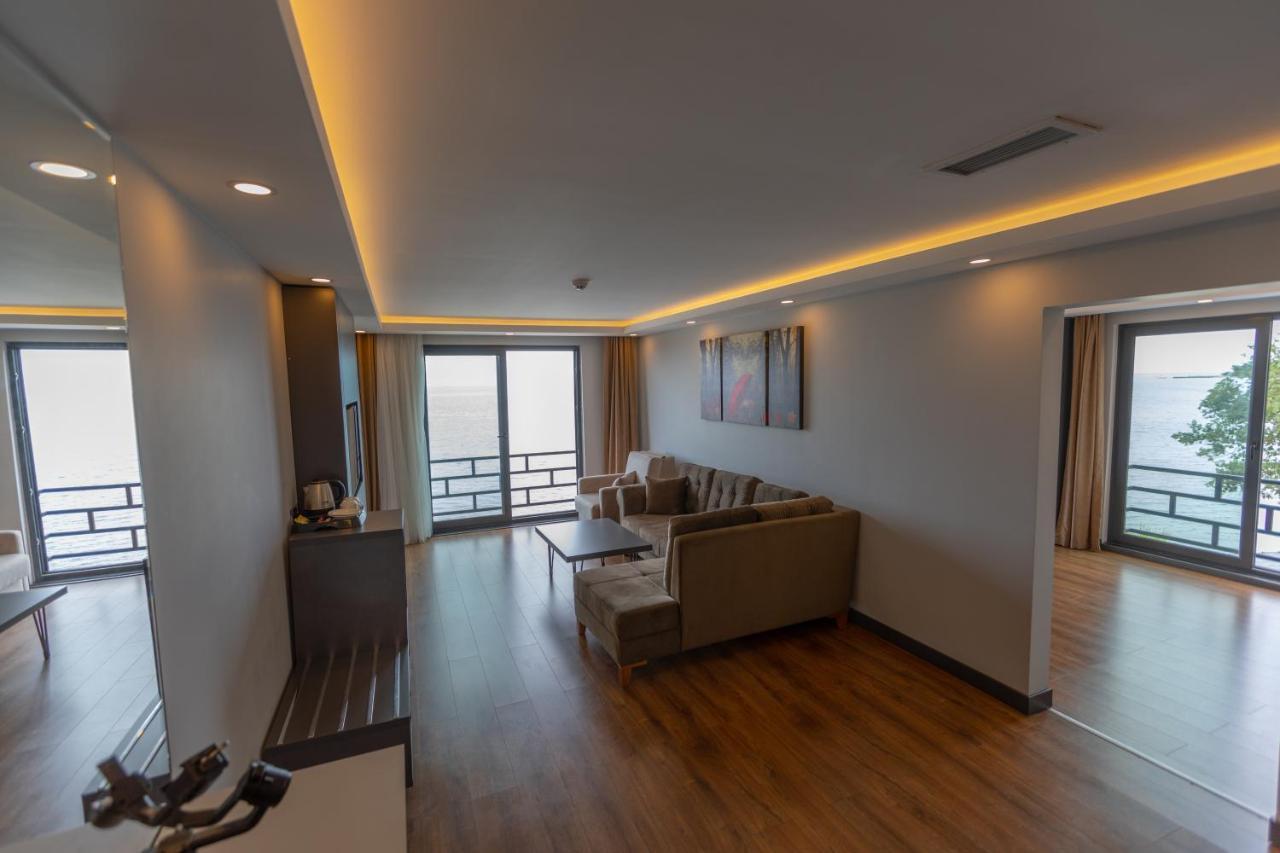 Santana Otel ทรับซอน ภายนอก รูปภาพ