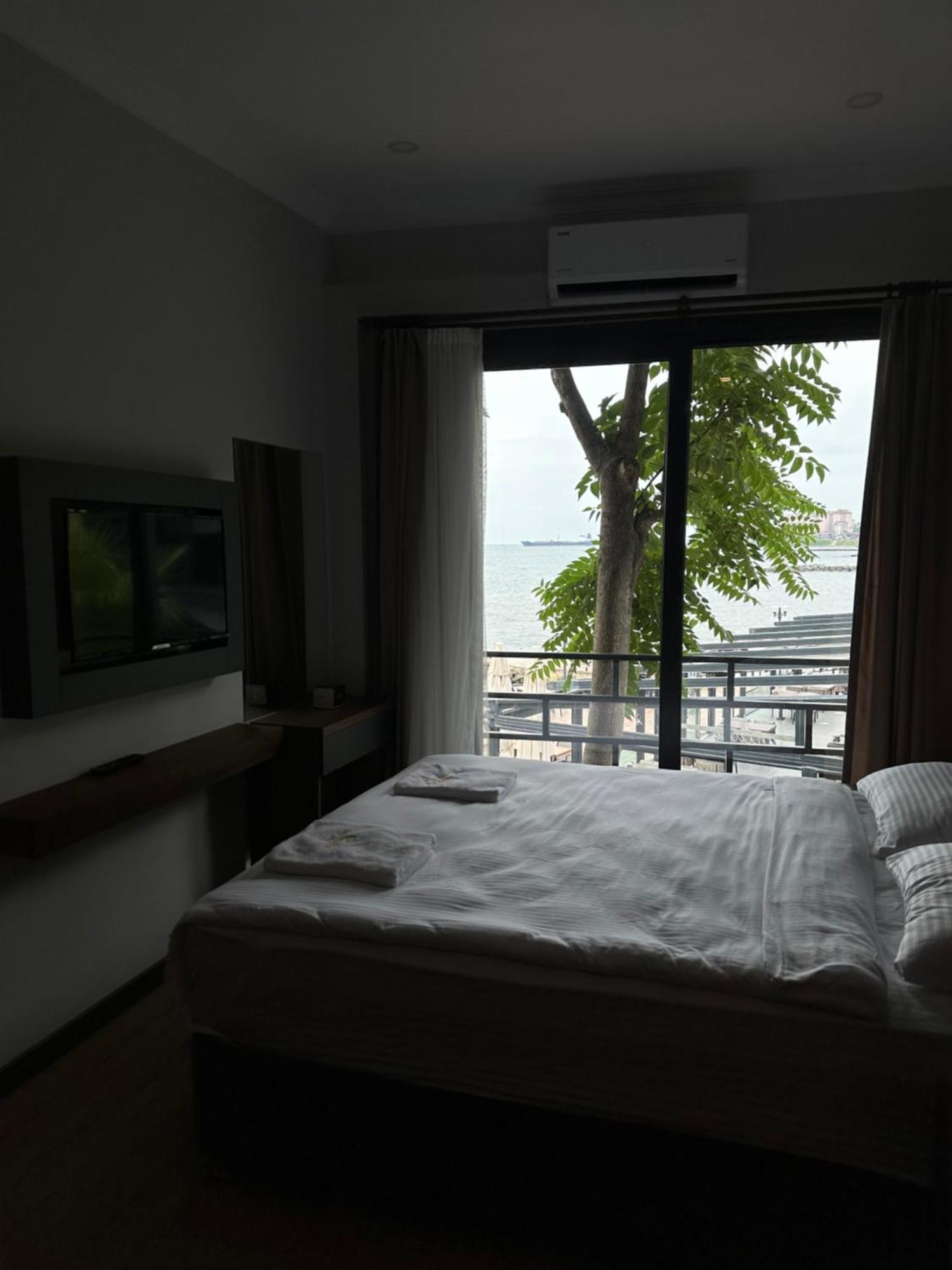 Santana Otel ทรับซอน ภายนอก รูปภาพ